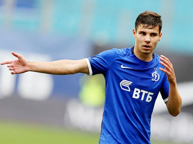 Бывший защитник «Динамо» Морозов продолжит карьеру в Словении Бывший защитник «Динамо» Морозов продолжит карьеру в Словении