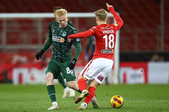 Никита Кривцов: «Руководство «Краснодара» увидело, что и свои молодые пацаны могут обходиться без помощи иностранцев» Никита Кривцов: «Руководство «Краснодара» увидело, что и свои молодые пацаны могут обходиться без помощи иностранцев»