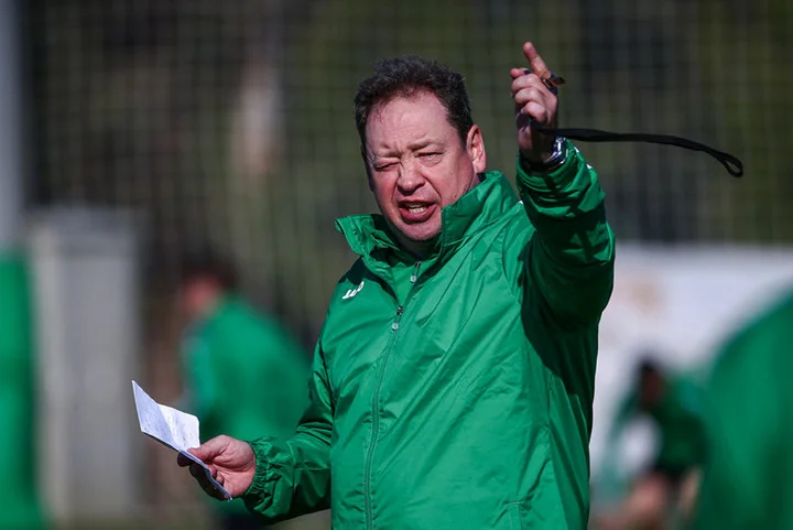 Леонид Слуцкий: «У меня не было отпуска. Нужно нацеливаться на новый сезон, решать задачи» Леонид Слуцкий: «У меня не было отпуска. Нужно нацеливаться на новый сезон, решать задачи»