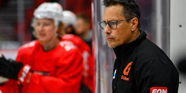 Крикунов о Буше: он же не Иисус Христос. Российскому тренеру было бы легче в «Авангарде» Крикунов о Буше: он же не Иисус Христос. Российскому тренеру было бы легче в «Авангарде»