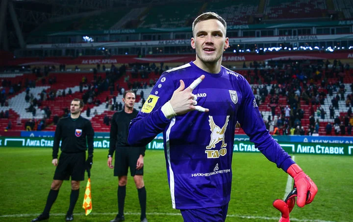 Голкипер Никита Медведев продлил контракт с «Рубином» на три года Голкипер Никита Медведев продлил контракт с «Рубином» на три года