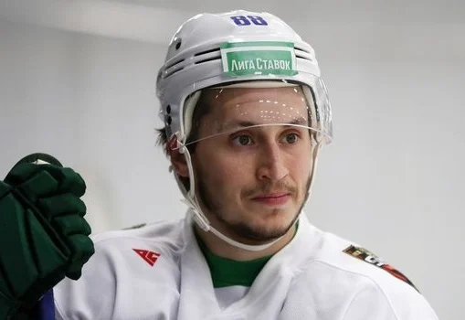 «Вопрос с новым клубом Жафярова закроется до конца мая» – агент «Вопрос с новым клубом Жафярова закроется до конца мая» – агент