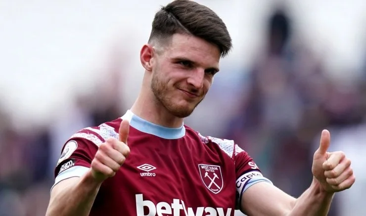 Футболист за 100 млн евро и отряд бельгийцев. «Арсенал» готовится к ЛЧ Футболист за 100 млн евро и отряд бельгийцев. «Арсенал» готовится к ЛЧ