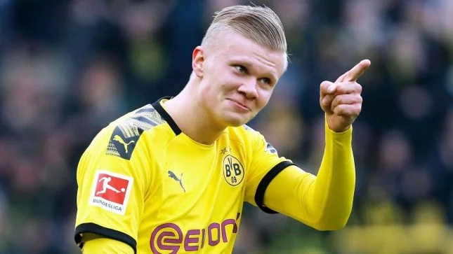 «Манчестер Сити» готов сделать Холанда самым высокооплачиваемым игроком в АПЛ «Манчестер Сити» готов сделать Холанда самым высокооплачиваемым игроком в АПЛ