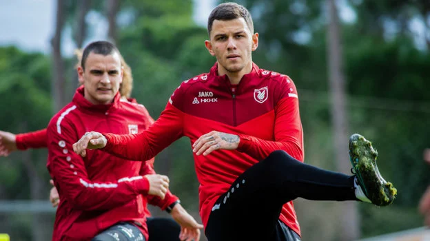 Лисакович дисквалифицирован на два матча Лисакович дисквалифицирован на два матча