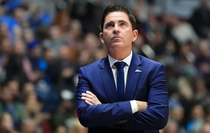 Главный тренер «Зенита»: «Мы плохо настроились на матч, сразу стали уступать, и догнать ЦСКА было невозможно. Такое случается»