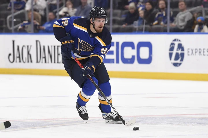 Павел Бучневич оформил дубль в ворота «Калгари», прервав безголевую серию из 13 матчей Павел Бучневич оформил дубль в ворота «Калгари», прервав безголевую серию из 13 матчей