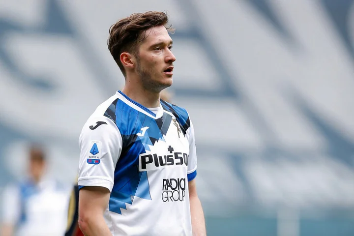 Гендиректор «Аталанты» Лука Перкасси: «Мы вели переговоры с «Торино». Но Гасперини попросил нас сохранить Миранчука» Гендиректор «Аталанты» Лука Перкасси: «Мы вели переговоры с «Торино». Но Гасперини попросил нас сохранить Миранчука»