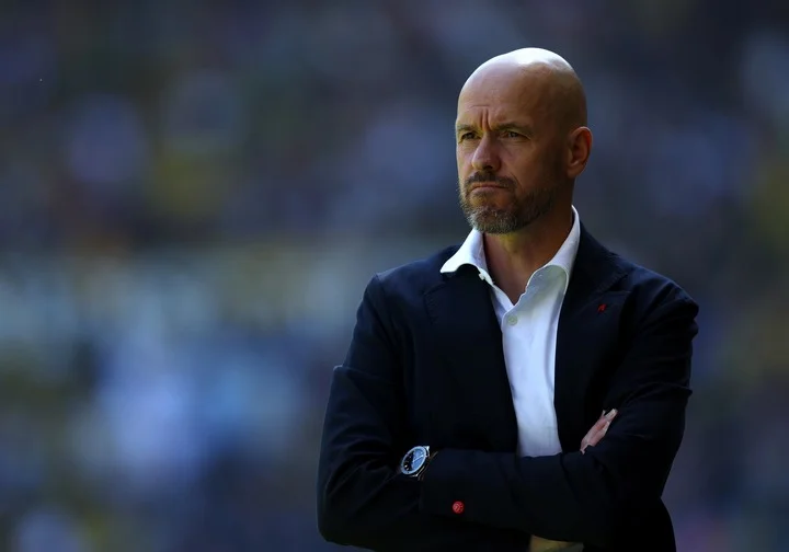 Эрик тен Хаг не хочет менять «Манчестер Юнайтед» на «Баварию» Эрик тен Хаг не хочет менять «Манчестер Юнайтед» на «Баварию»