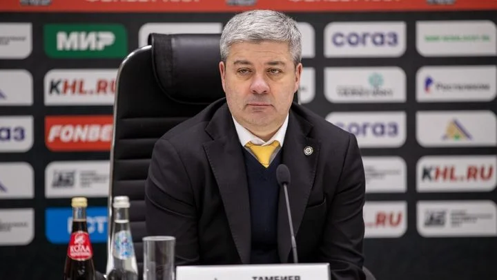 Леонид Тамбиев после поражения «Авангарду»: «Хоккей – это игра стихий, одна-вторая неудачная смена, и сразу инициатива переходит к сопернику» Леонид Тамбиев после поражения «Авангарду»: «Хоккей – это игра стихий, одна-вторая неудачная смена, и сразу инициатива переходит к сопернику»