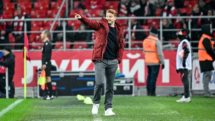 Гильермо Абаскаль о 0:1 с «Оренбургом»: «Естественно, мы недовольны поражением, потому что «Спартак» играет только на победу, невзирая на обстоятельства» Гильермо Абаскаль о 0:1 с «Оренбургом»: «Естественно, мы недовольны поражением, потому что «Спартак» играет только на победу, невзирая на обстоятельства»