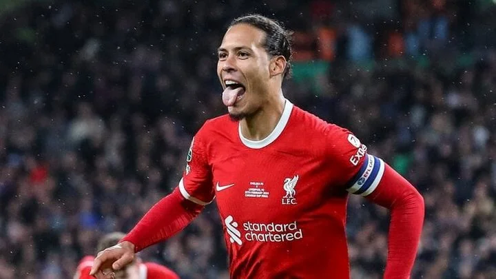 «Ливерпуль» в гостях выиграл у «Милана» – 3:1. Победный гол забил Вирджил ван Дейк «Ливерпуль» в гостях выиграл у «Милана» – 3:1. Победный гол забил Вирджил ван Дейк