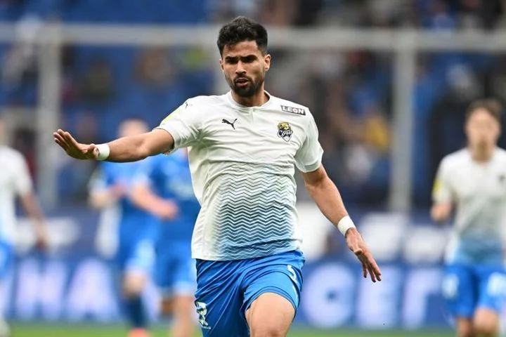 Защитник «Сочи» Родригао: «Не могу сказать, что скучаю по Федотову. Предпочитаю Гаранина, мне с ним хорошо» Защитник «Сочи» Родригао: «Не могу сказать, что скучаю по Федотову. Предпочитаю Гаранина, мне с ним хорошо»