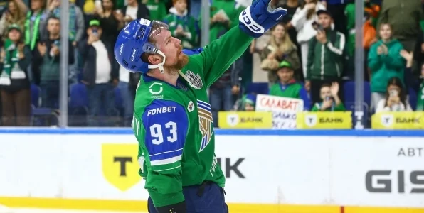 Василевский: общались с братом поле каждой серии, он поздравил меня с бронзовыми медалями