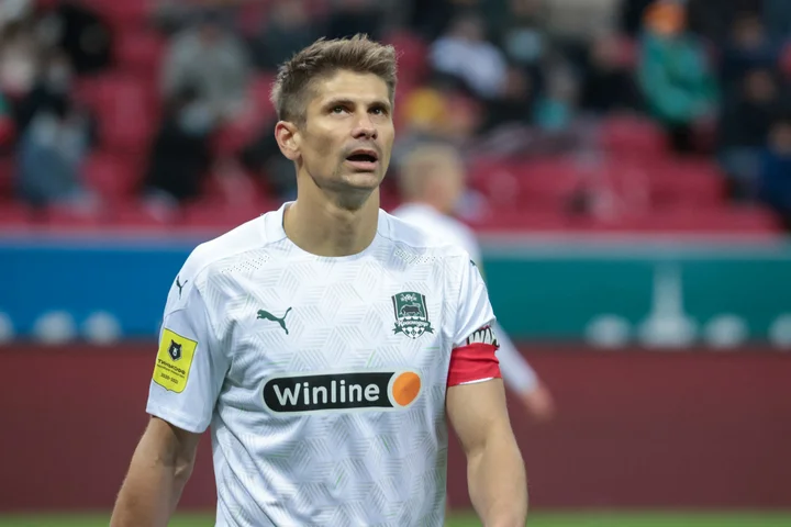 Экс-защитник «Краснодара» Александр Мартынович перешел в «Рубин» Экс-защитник «Краснодара» Александр Мартынович перешел в «Рубин»