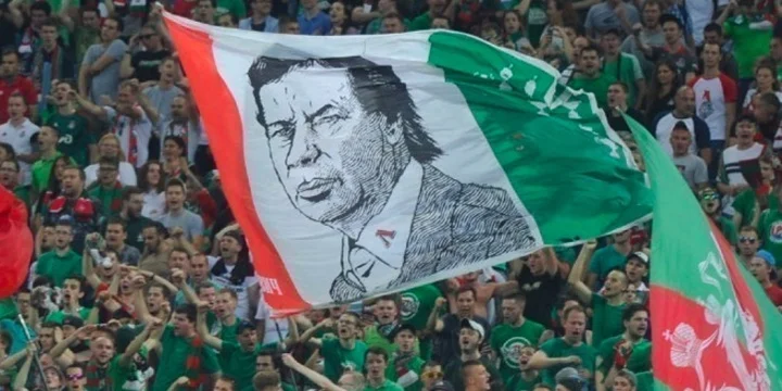 Хохлов: Фанаты «Локомотива» ничего не изменят протестом, нужно поддерживать команду Хохлов: Фанаты «Локомотива» ничего не изменят протестом, нужно поддерживать команду