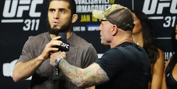 Самедов: хотелось бы все-таки увидеть поединок Махачева и Царукяна, это будет супербой Самедов: хотелось бы все-таки увидеть поединок Махачева и Царукяна, это будет супербой