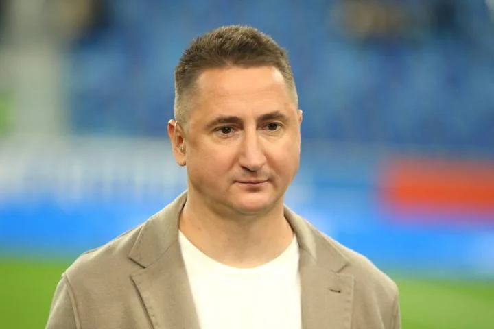 Владимир Быстров: «Зенит» полностью доминировал. Даже не увидел, что «Спартак» пытается устроить «последний штурм» Владимир Быстров: «Зенит» полностью доминировал. Даже не увидел, что «Спартак» пытается устроить «последний штурм»