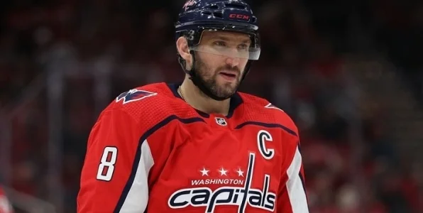 Щитов: «У Овечкина всё идёт по плану, он приближает себя к рекорду Гретцки» Щитов: «У Овечкина всё идёт по плану, он приближает себя к рекорду Гретцки»