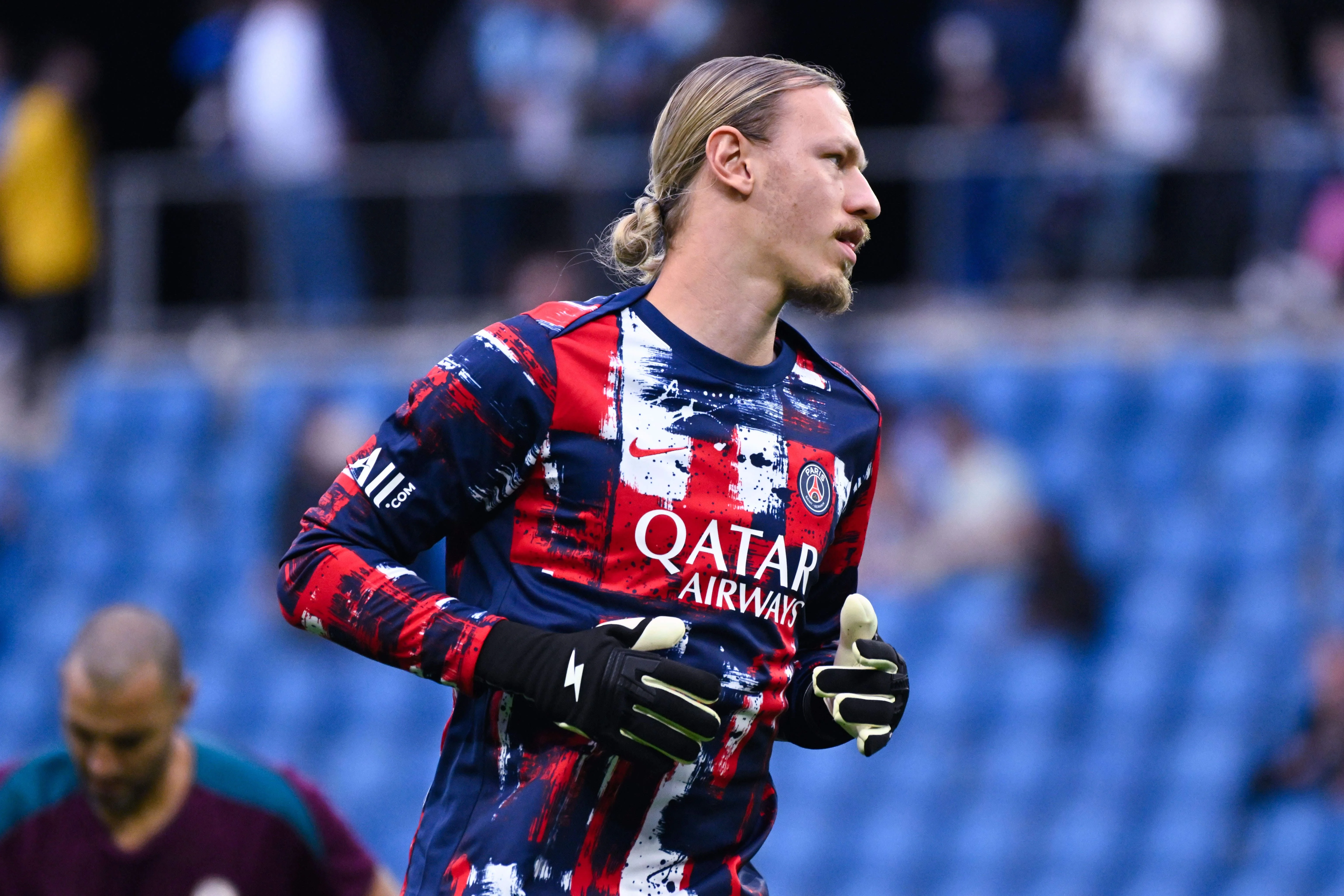 Семин о дебюте Сафонова: Одним-двумя матчами место в основе «ПСЖ» не отвоевать Семин о дебюте Сафонова: Одним-двумя матчами место в основе «ПСЖ» не отвоевать