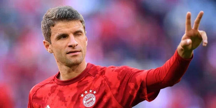 Томас Мюллер о чемпионстве «Байера»: «Снимаю шляпу перед этим достижением» Томас Мюллер о чемпионстве «Байера»: «Снимаю шляпу перед этим достижением»