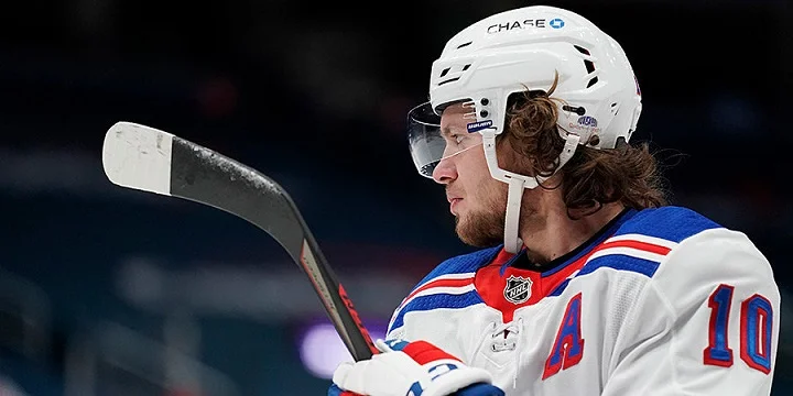 У Панарина 1+1 в матче с «Тампой» У Панарина 1+1 в матче с «Тампой»