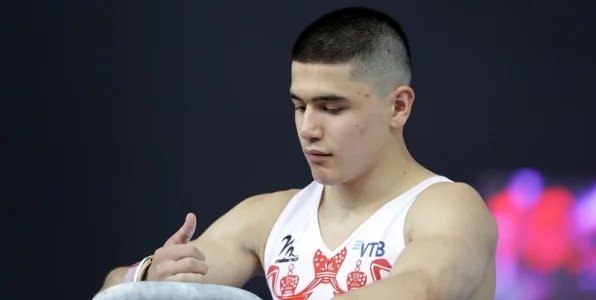 В FIG отказались комментировать нейтральный статус гимнаста, лишенного его за букву V