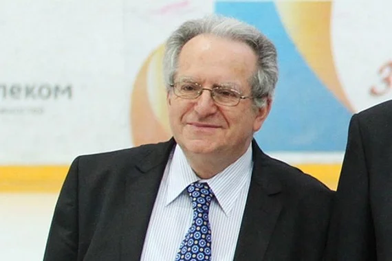 Лакерник о выступлении фигуристов на ОИ-2026: Реальный сценарий, но из серии гаданий. А я не любитель гадать Лакерник о выступлении фигуристов на ОИ-2026: Реальный сценарий, но из серии гаданий. А я не любитель гадать