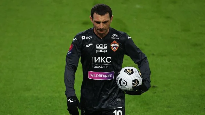 Роман Бабаев: «Всегда грустно, когда такие великие игроки, как Дзагоев, завершают карьеру. Если он захочет вернуться в структуру ЦСКА, наши двери для него всегда открыты» Роман Бабаев: «Всегда грустно, когда такие великие игроки, как Дзагоев, завершают карьеру. Если он захочет вернуться в структуру ЦСКА, наши двери для него всегда открыты»