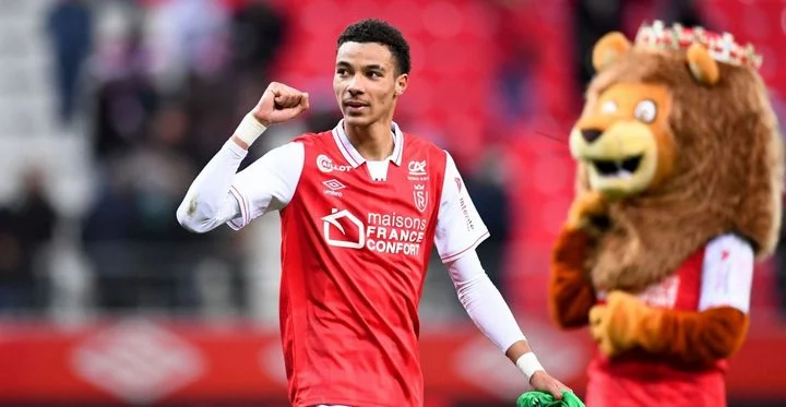 «Ньюкасл» может купить лучшего бомбардира «Реймса» Юго Экитика «Ньюкасл» может купить лучшего бомбардира «Реймса» Юго Экитика