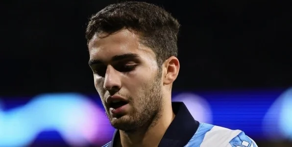 Агент Захаряна: «Думаю, Арсен будет физически готов к следующей игре» Агент Захаряна: «Думаю, Арсен будет физически готов к следующей игре»