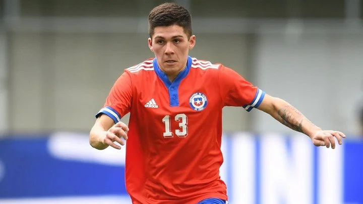 ЦСКА подписал трехлетний контракт с Виктором Мендесом ЦСКА подписал трехлетний контракт с Виктором Мендесом