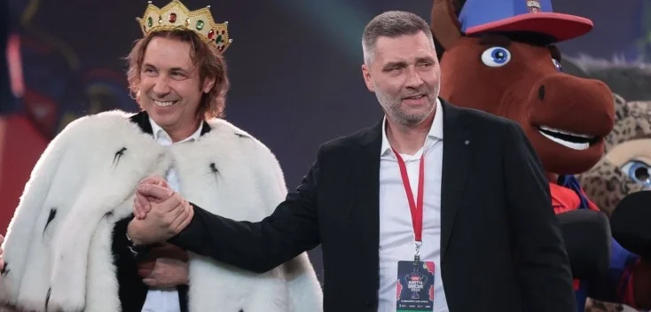 Мостовой о своем выходе на Матче звезд Кубка России: «Отличный наряд, тем более для шоу» Мостовой о своем выходе на Матче звезд Кубка России: «Отличный наряд, тем более для шоу»