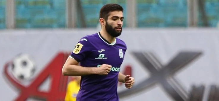 Агаларов вне конкуренции, а Касьерра выше Дзюбы. Находим лучших форвардов сезона в РПЛ Агаларов вне конкуренции, а Касьерра выше Дзюбы. Находим лучших форвардов сезона в РПЛ