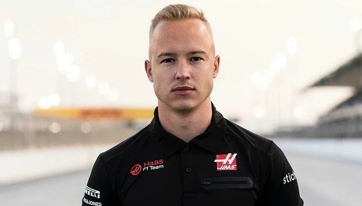 Мазепин о своем уходе из «Ф-1»: «Даже не было времени согласиться на условия письма ФИА, в «Хаасе» меня просто уволили» Мазепин о своем уходе из «Ф-1»: «Даже не было времени согласиться на условия письма ФИА, в «Хаасе» меня просто уволили»