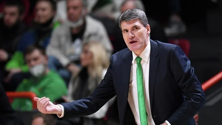 Тренер УНИКСа Велимир Перасович: «Наш соперник – действующий чемпион лиги «Зенит». Мы готовы к полуфинальным баталиям» Тренер УНИКСа Велимир Перасович: «Наш соперник – действующий чемпион лиги «Зенит». Мы готовы к полуфинальным баталиям»