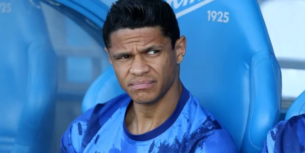 В Госдуме призвали внимательнее относиться к выдаче российского паспорта из-за Сантоса