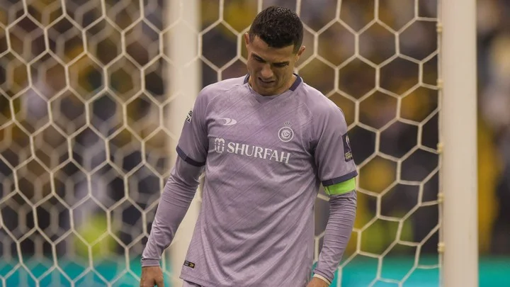 Команда Роналду потерпела поражение в полуфинальном матче Суперкубка Саудовской Аравии Команда Роналду потерпела поражение в полуфинальном матче Суперкубка Саудовской Аравии