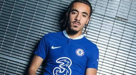 «Челси» за 35+5 миллионов евро купил Гюсто