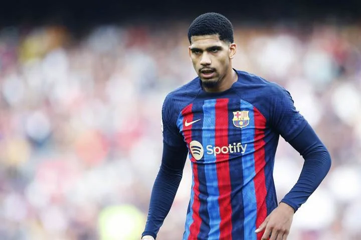 «Челси» может подписать Рональда Араухо «Челси» может подписать Рональда Араухо