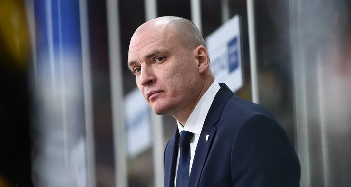 Тренер «Северстали» Андрей Разин: «Контрольные игры для того, чтобы посмотреть, как ребята воспринимают требования, исправить ошибки. Без них никуда» Тренер «Северстали» Андрей Разин: «Контрольные игры для того, чтобы посмотреть, как ребята воспринимают требования, исправить ошибки. Без них никуда»