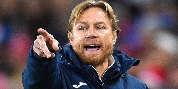 Божович: «Карпин мог бы работать в «Севилье», у него достаточно опыта» Божович: «Карпин мог бы работать в «Севилье», у него достаточно опыта»