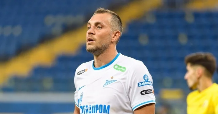 Дзюба никуда не уйдёт из «Зенита», но его форма — проблема для клуба и сборной Дзюба никуда не уйдёт из «Зенита», но его форма — проблема для клуба и сборной