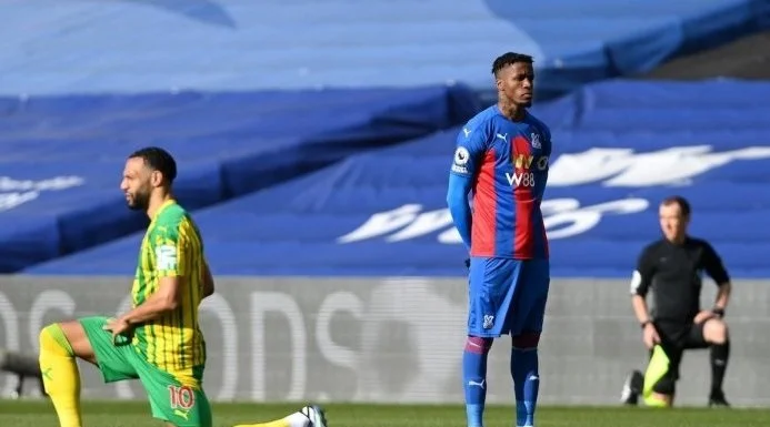 Бойкоты в футболе. Изучаем опыт сборных Уругвая и СССР, звёзд АПЛ и фанатов Бойкоты в футболе. Изучаем опыт сборных Уругвая и СССР, звёзд АПЛ и фанатов