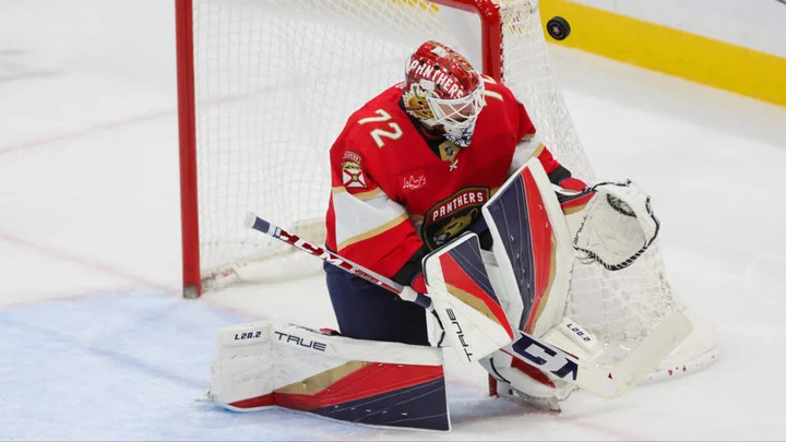 Сергей Бобровский отразил 23 броска из 25 в матче с «Вегасом» Сергей Бобровский отразил 23 броска из 25 в матче с «Вегасом»