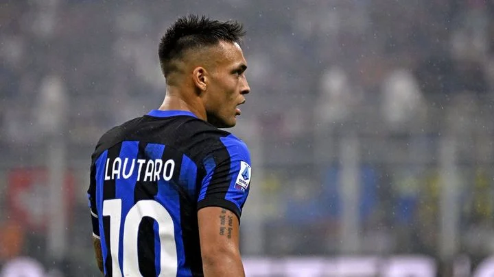 Лаутаро Мартинес на последних минутах спас «Интер» от поражения в матче с «Сосьедадом» Лаутаро Мартинес на последних минутах спас «Интер» от поражения в матче с «Сосьедадом»