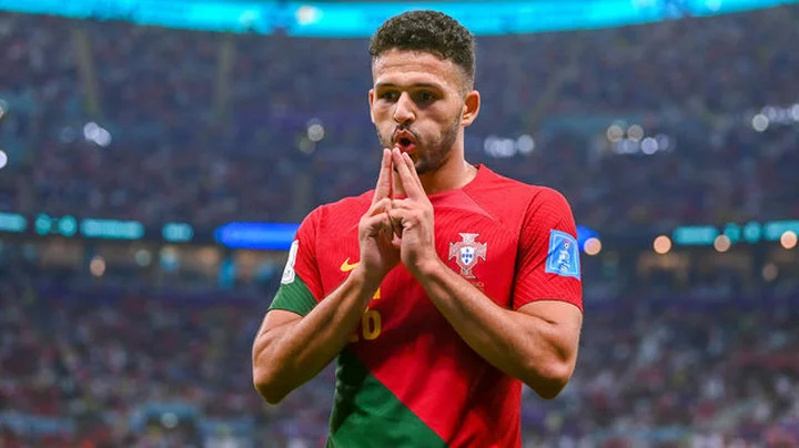 Гонсалу Рамуш в ближайшее время перейдет из «Бенфики» в ПСЖ Гонсалу Рамуш в ближайшее время перейдет из «Бенфики» в ПСЖ