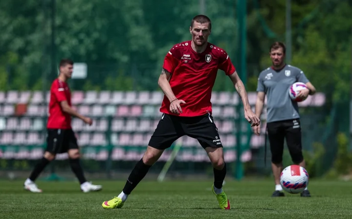 Дубль Олега Иванова помог «Рубину» победить «СКА-Хабаровск»