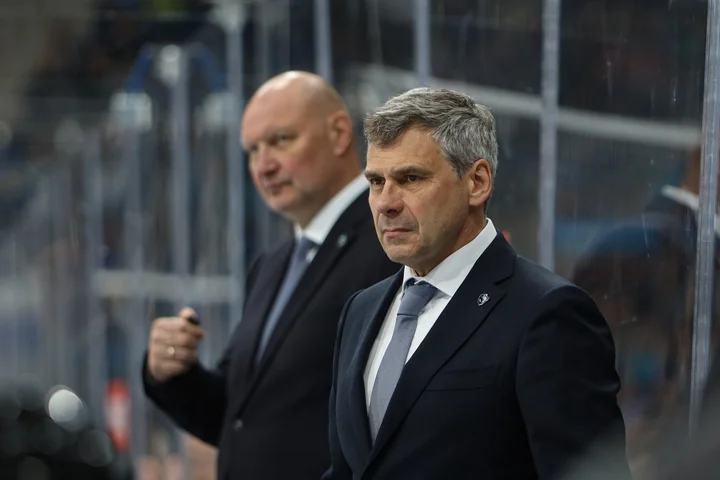 Дмитрий Квартальнов: «Минское «Динамо» усилилось на бумаге, но бумага не играет» Дмитрий Квартальнов: «Минское «Динамо» усилилось на бумаге, но бумага не играет»