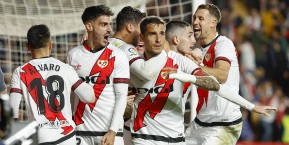 АЕК – Райо Вальекано: прямая трансляция, где смотреть бесплатно 16 апреля 2026 года